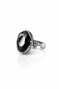 Elegant silver ring with black gemstone